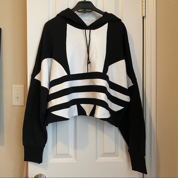 adidas Tops - Adidas originals trefoil crop top jacket